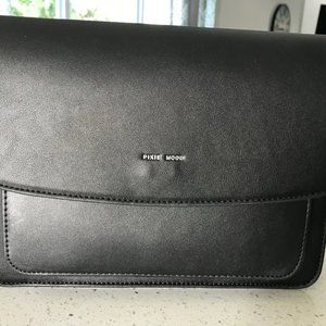 NWT Pixie Mood Zoe crossbody purse